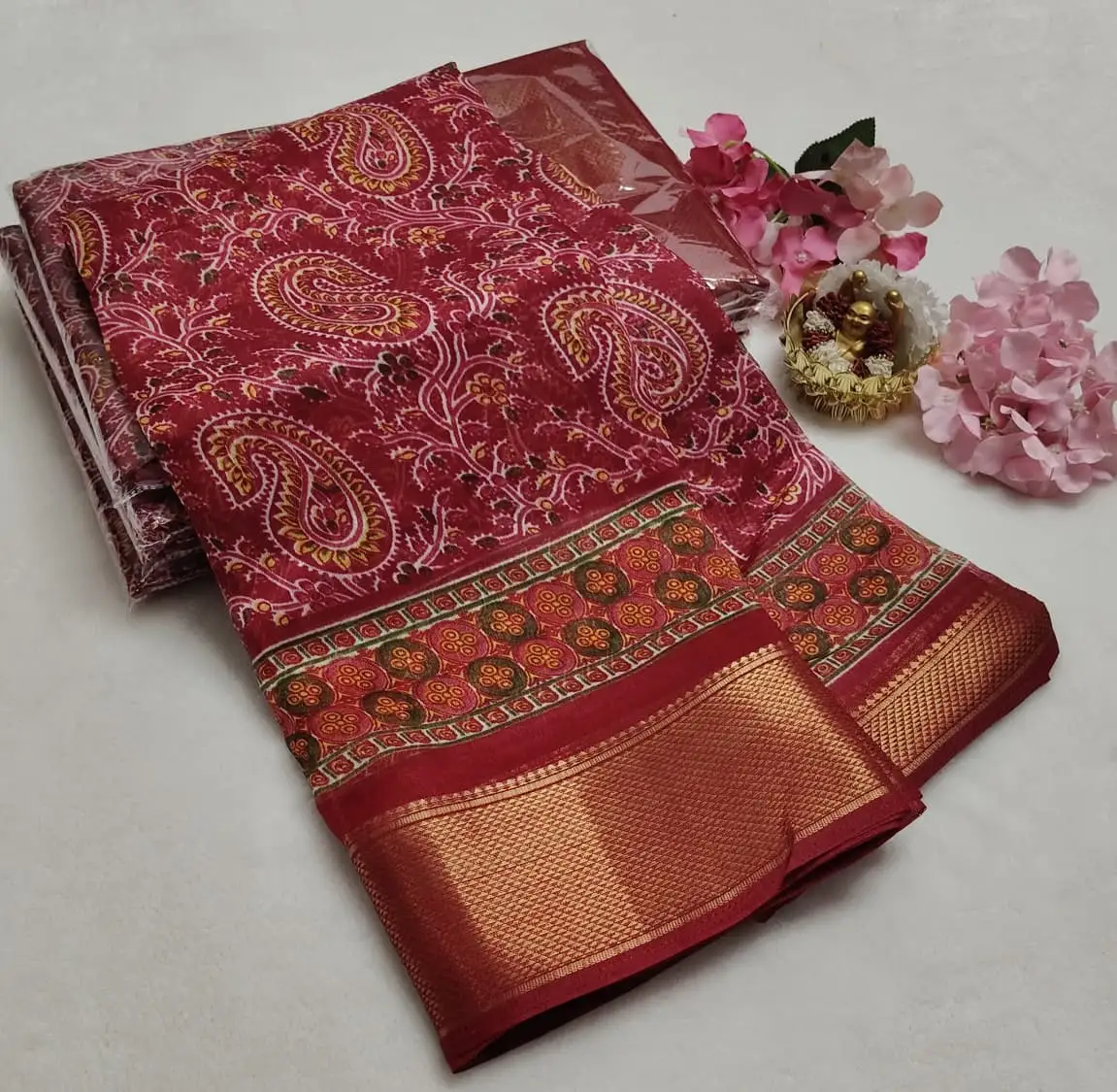 Paisley Jaal Floral Border Dolla Cotton Saree